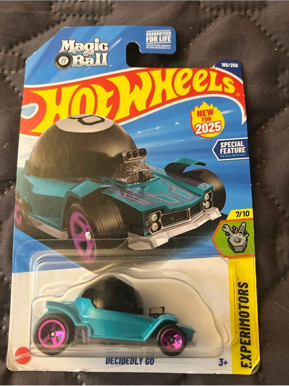 Mattel Hot Wheels Decidedly Go - Teal with Black and Purple Accents